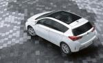 Toyota Auris Hybrid 2012 года